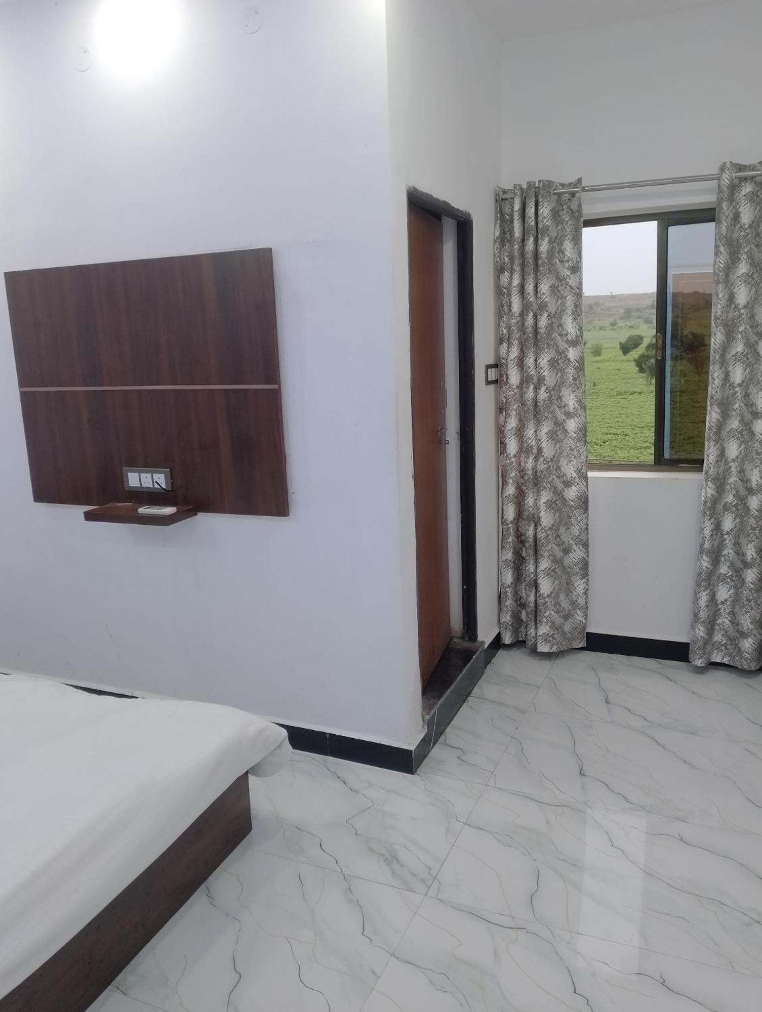 Hotel Moonlight & Restaurant Sehore Εξωτερικό φωτογραφία