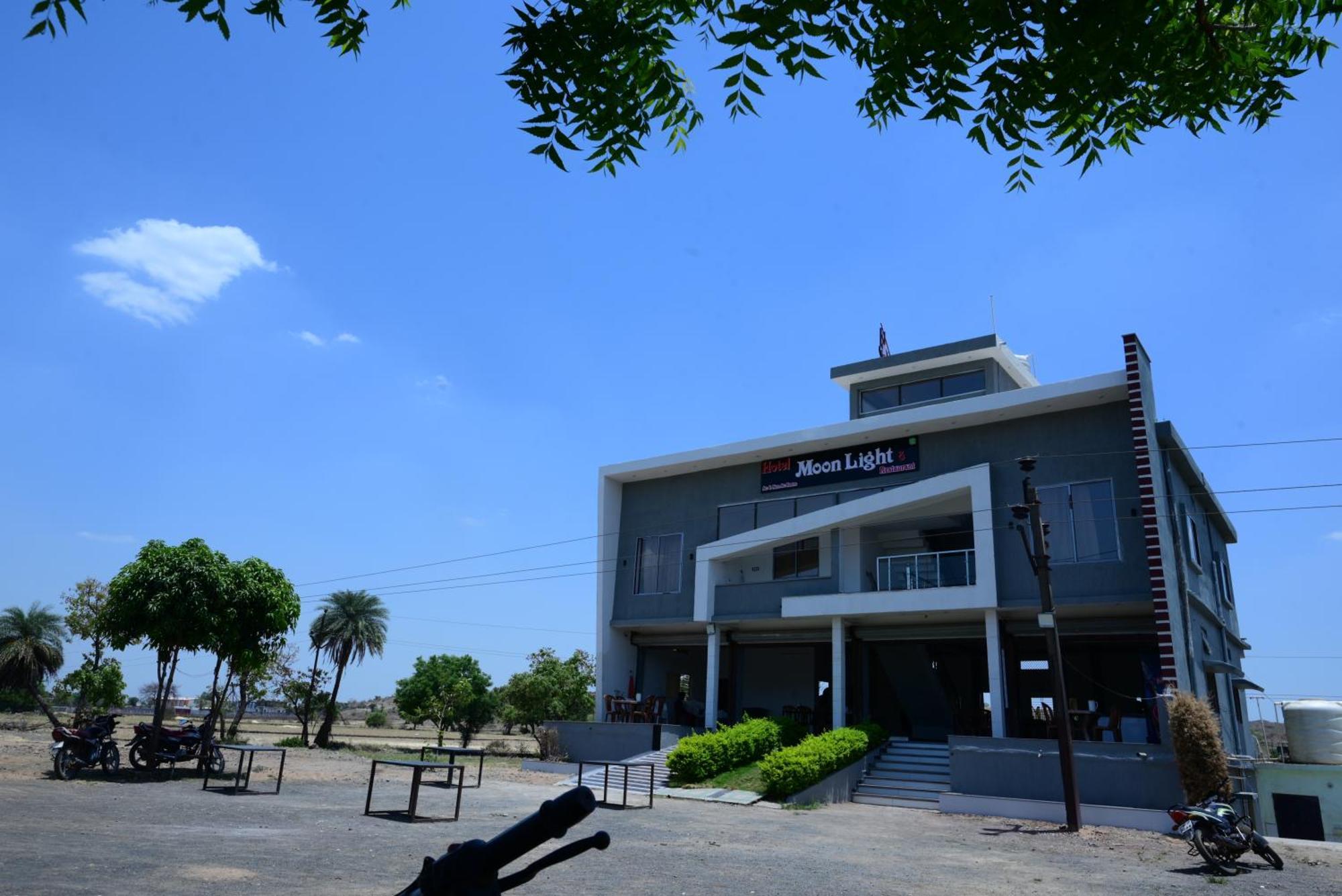 Hotel Moonlight & Restaurant Sehore Εξωτερικό φωτογραφία